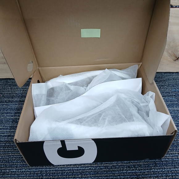 Nwt Bogs Women's Juniper Chelsea Boots 9.5 Taupe - Picture 8 of 8